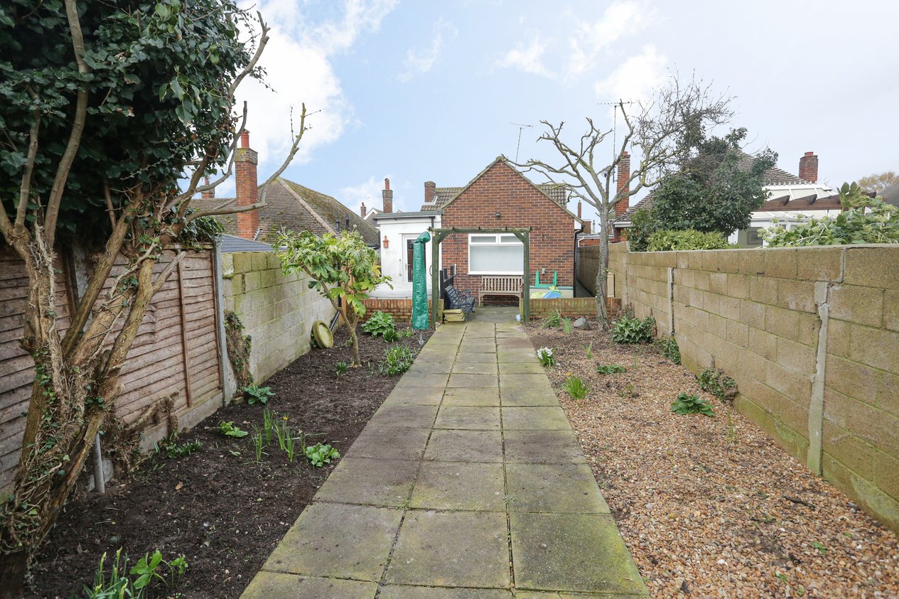 Properties Under Offer in Tyson Avenue Margate