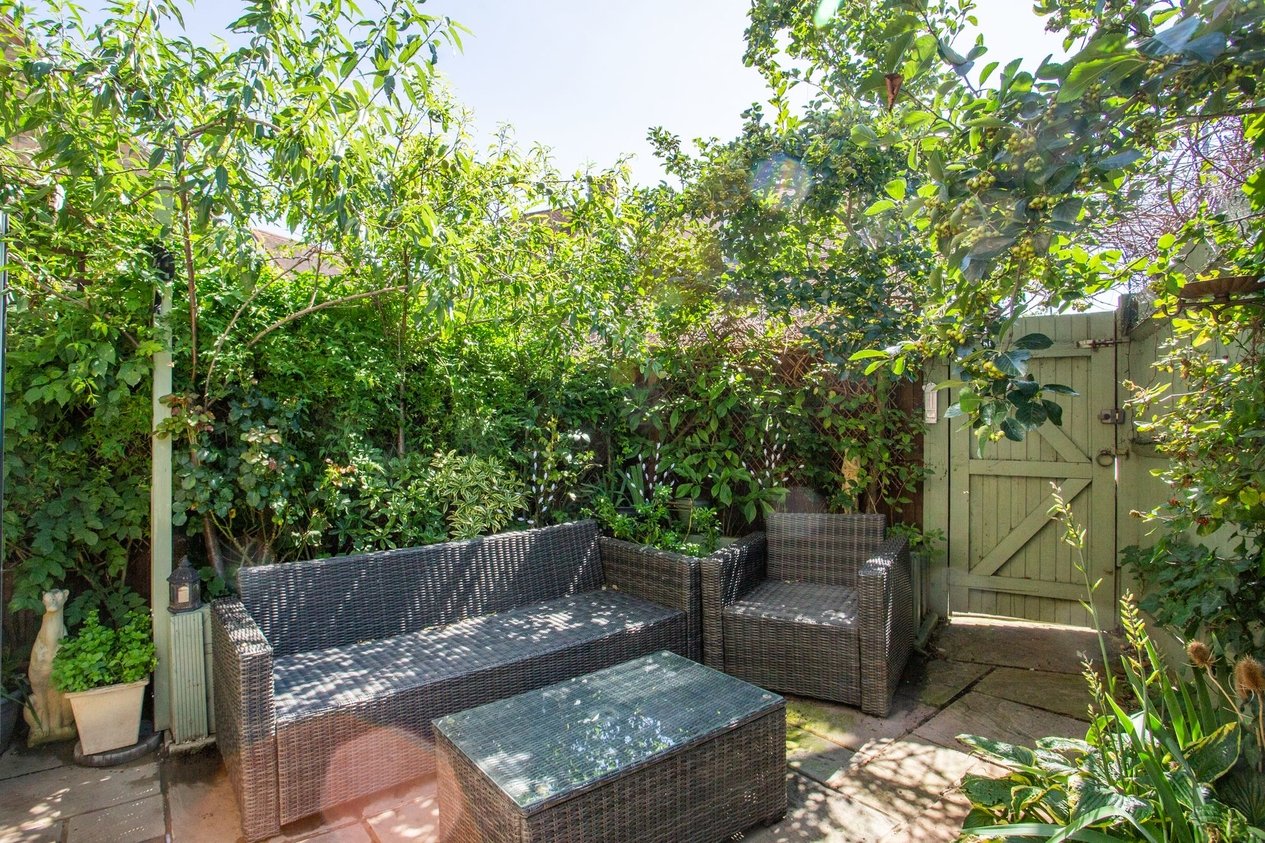 Properties Sold Subject To Contract in Upper Chantry Lane  Canterbury