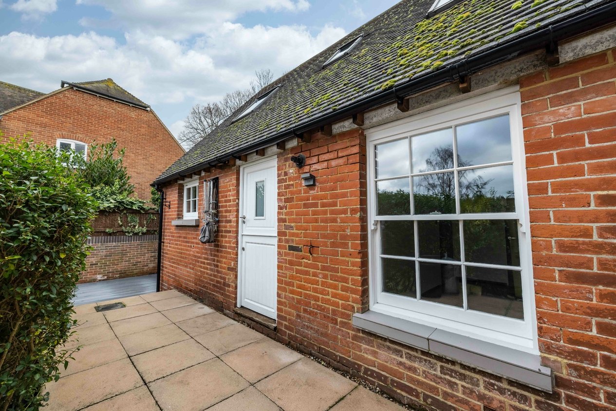 Properties For Sale in Upper Harbledown Canterbury