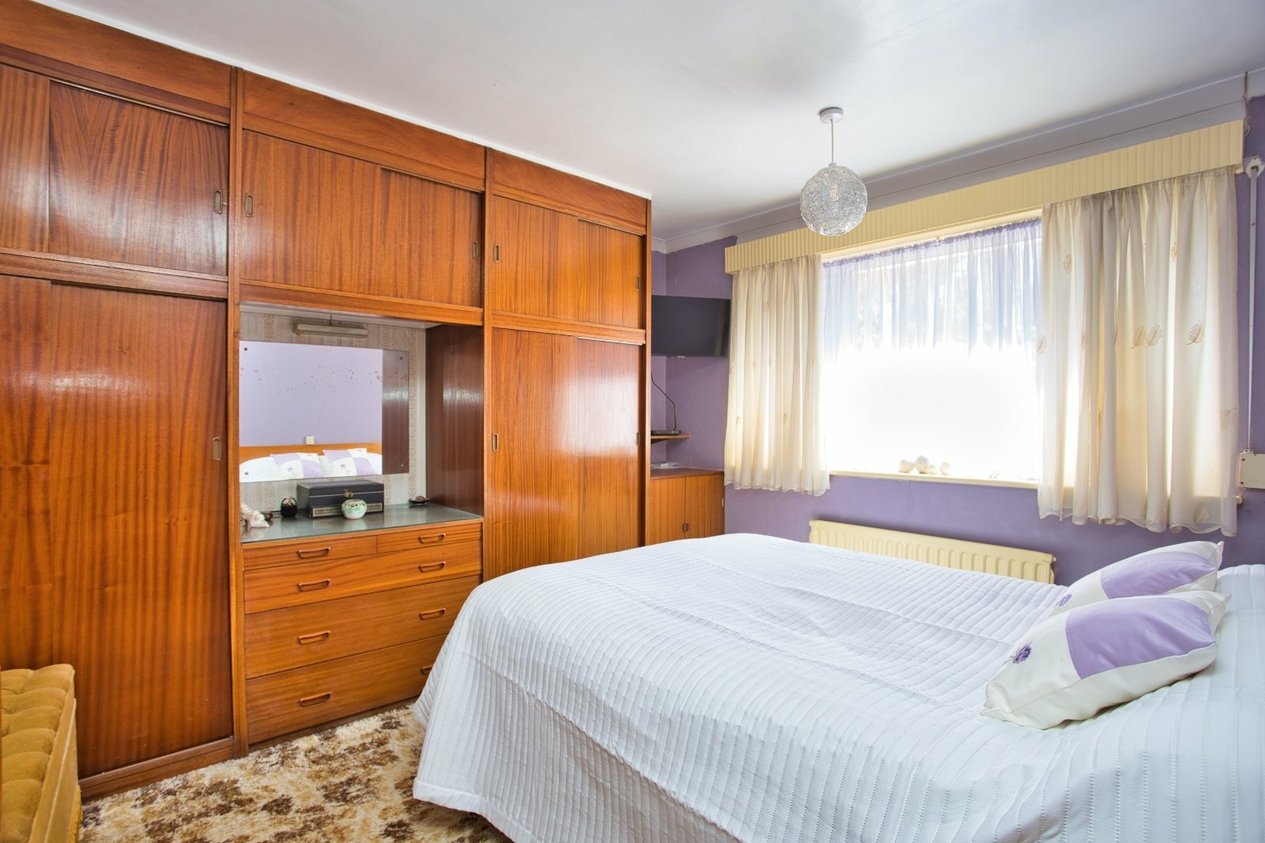 Properties For Sale in Upper Street Deal