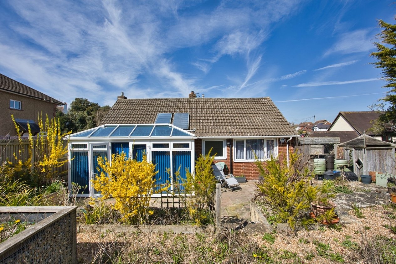 Properties For Sale in Upper Street Deal