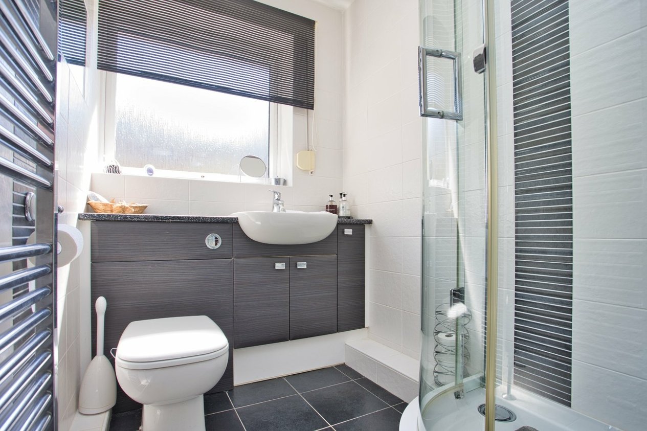Properties For Sale in Upper Street Deal