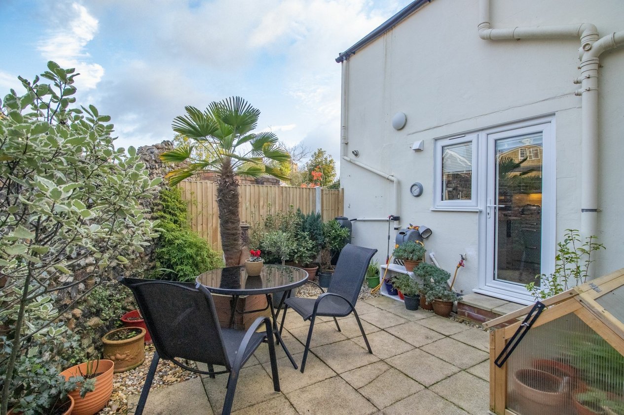 Properties For Sale in Upton Road  Broadstairs