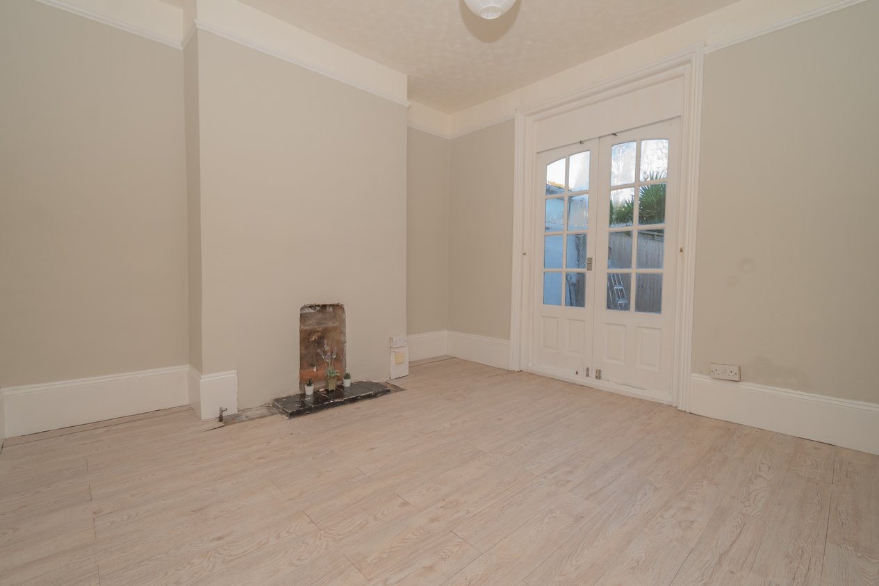 Properties Under Offer in Vale Road Ramsgate