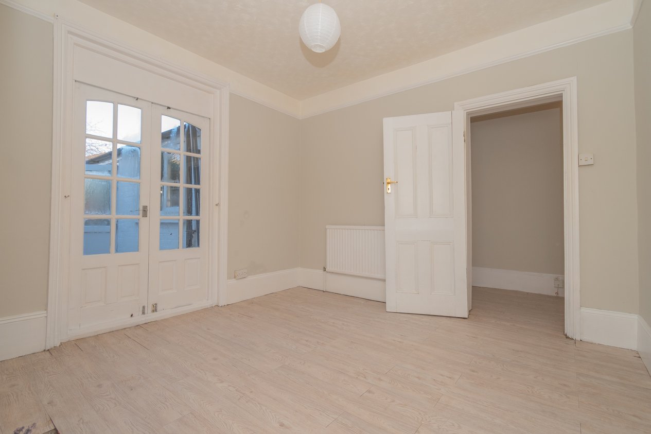 Properties Under Offer in Vale Road Ramsgate