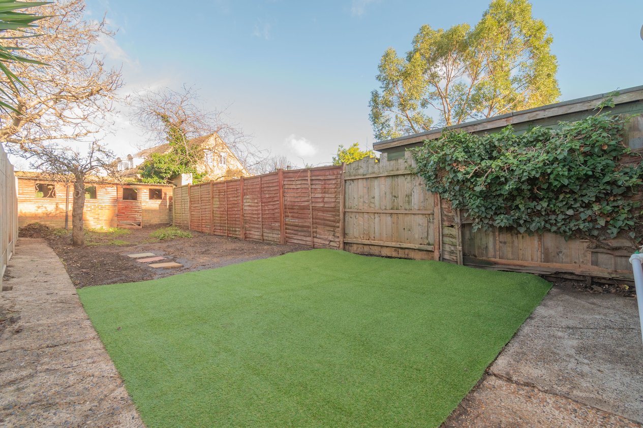 Properties Under Offer in Vale Road Ramsgate