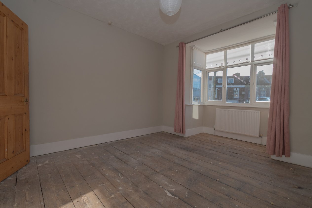Properties Under Offer in Vale Road Ramsgate
