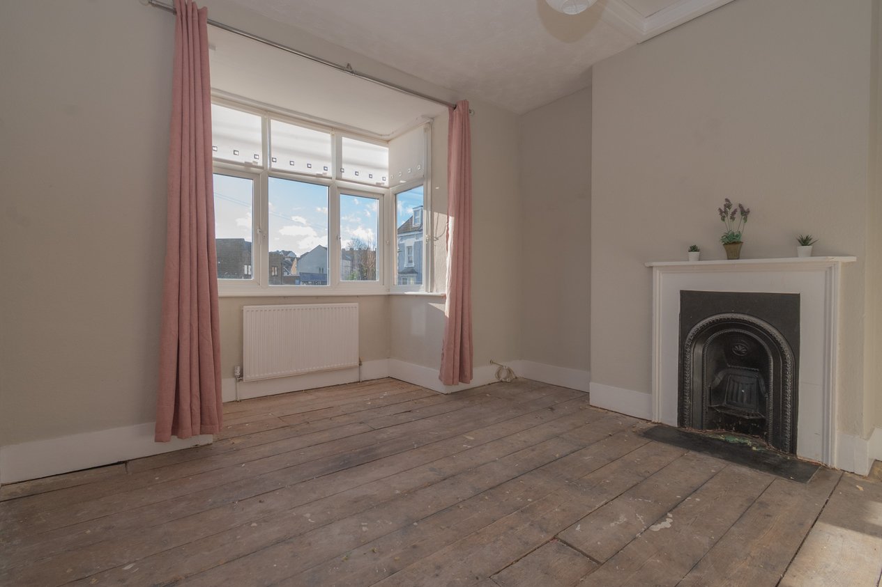 Properties Under Offer in Vale Road Ramsgate