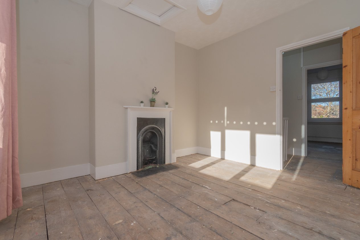Properties Under Offer in Vale Road Ramsgate
