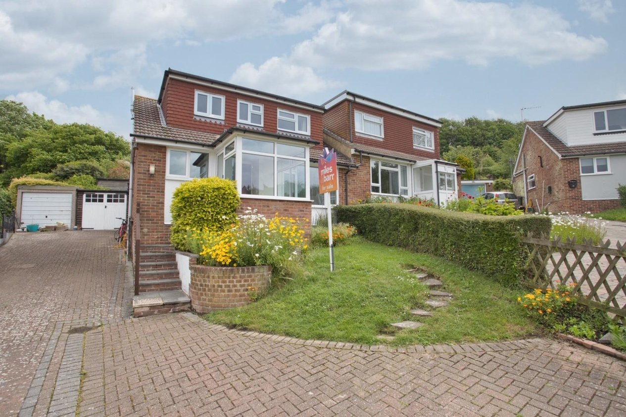 Properties For Sale in Valebrook Close 