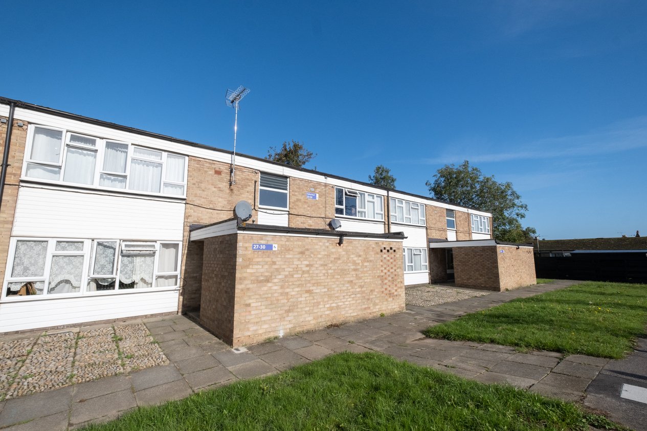 Properties For Sale in Valley Road Canterbury