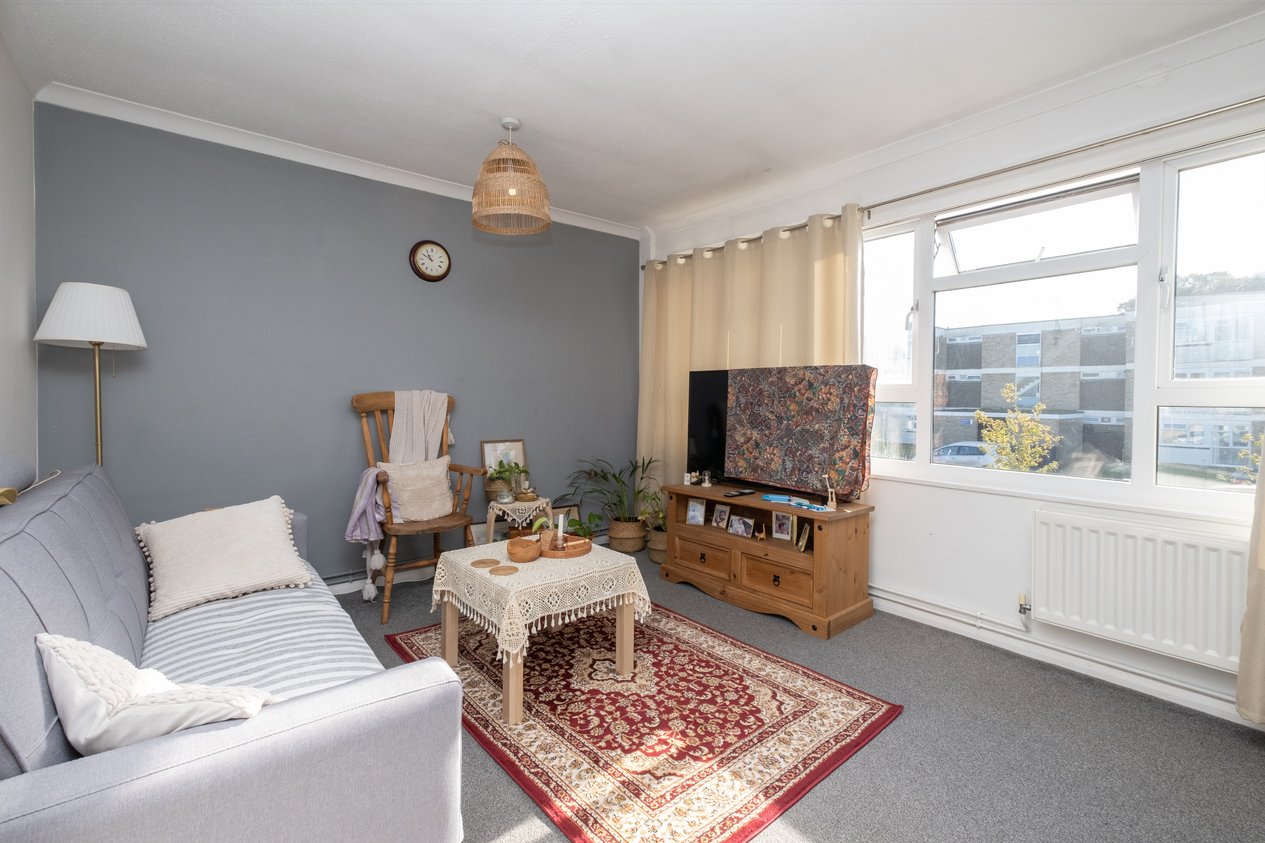 Properties For Sale in Valley Road Canterbury