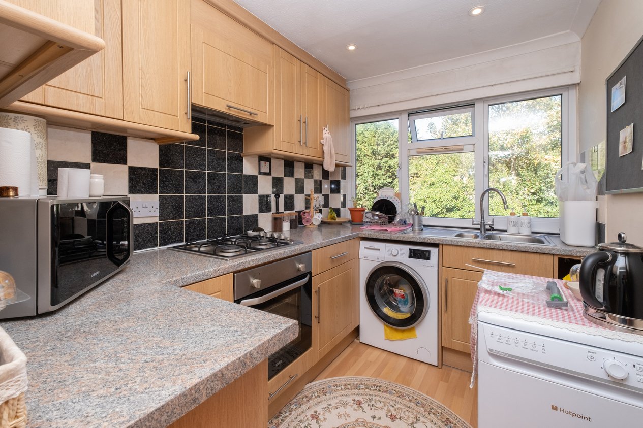 Properties For Sale in Valley Road Canterbury