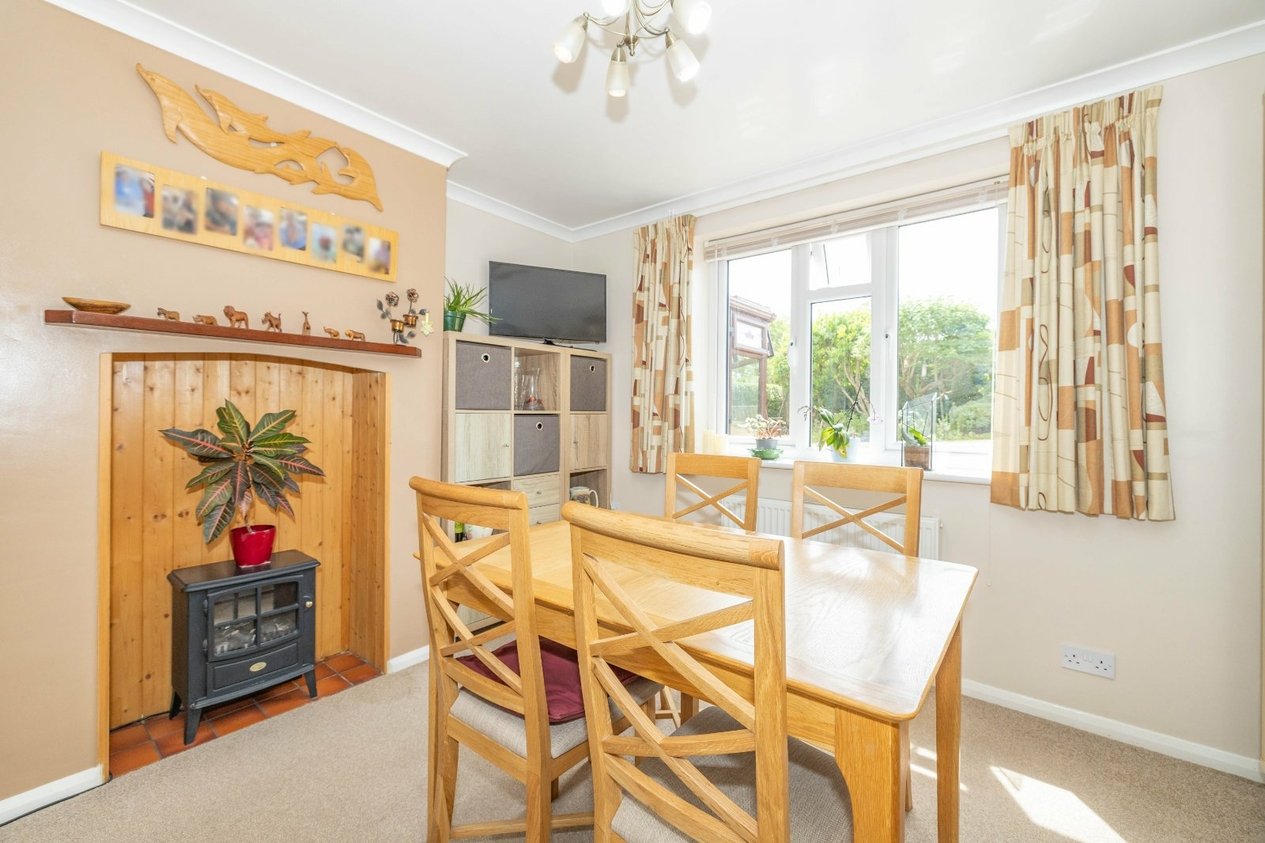 Properties For Sale in Vicarage Hill Petham