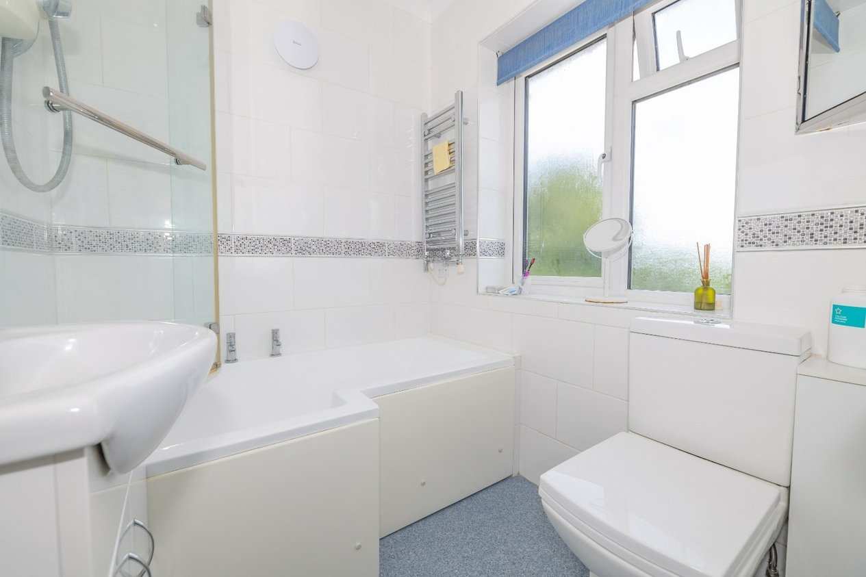 Properties For Sale in Vicarage Hill Petham
