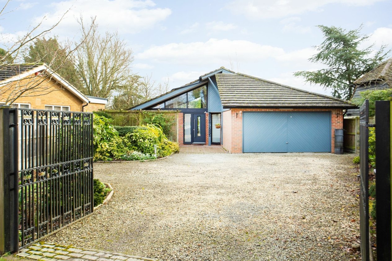 Properties For Sale in Vicarage Lane  Blean