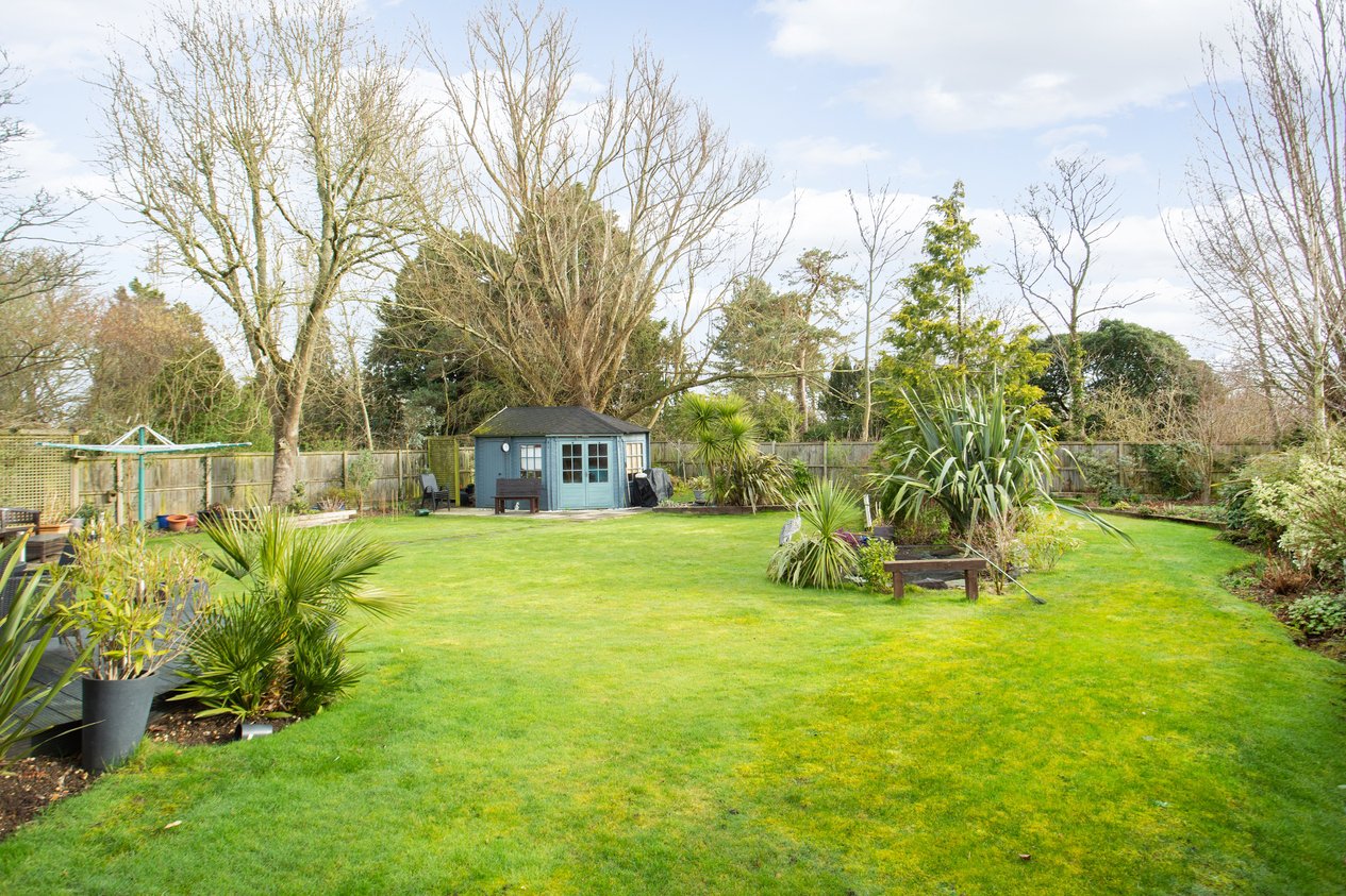 Properties Under Offer in Vicarage Lane Blean