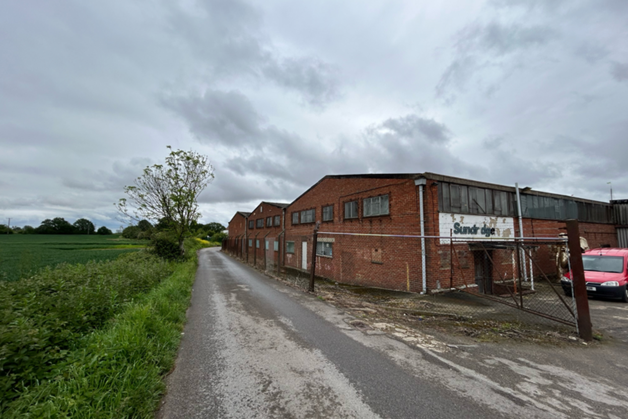 Properties Under Offer in Vicarage Lane Rochester