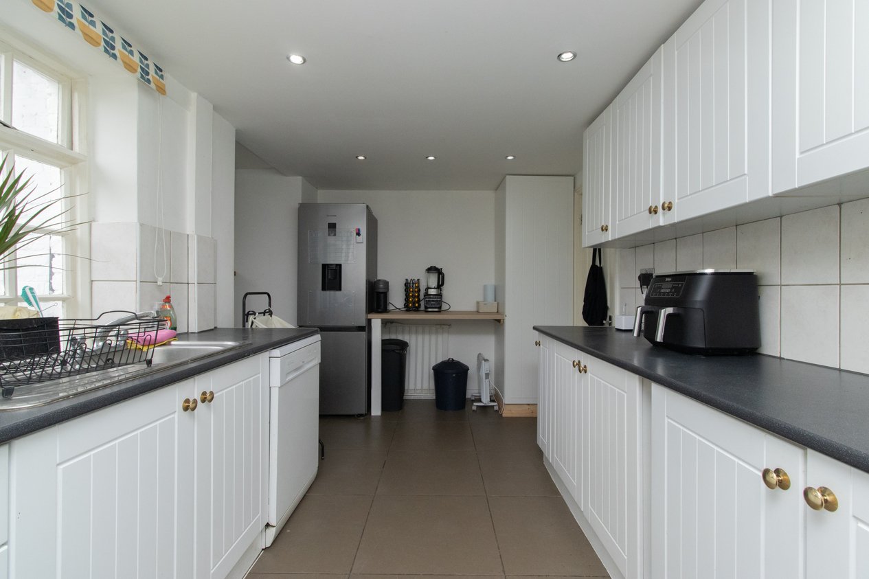 Properties Under Offer in Vicarage Place Margate