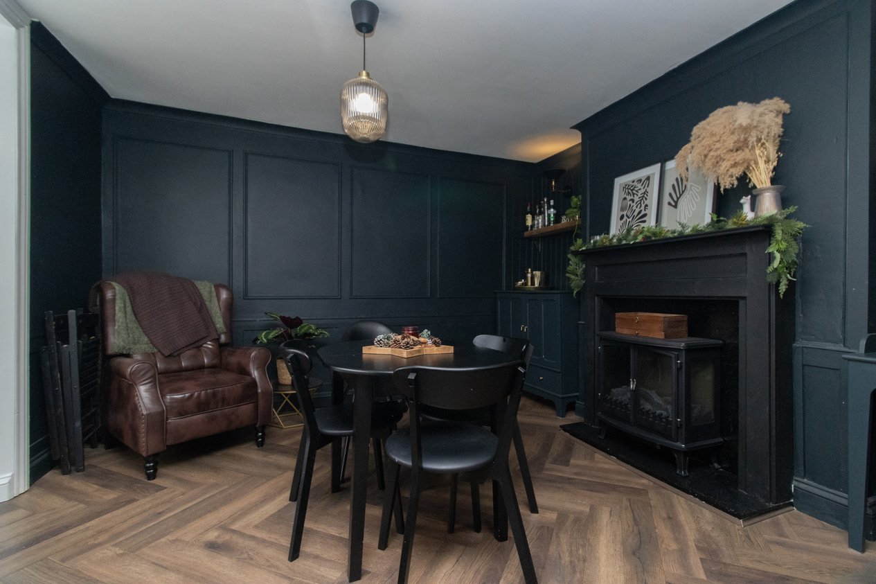 Properties Under Offer in Vicarage Place Margate