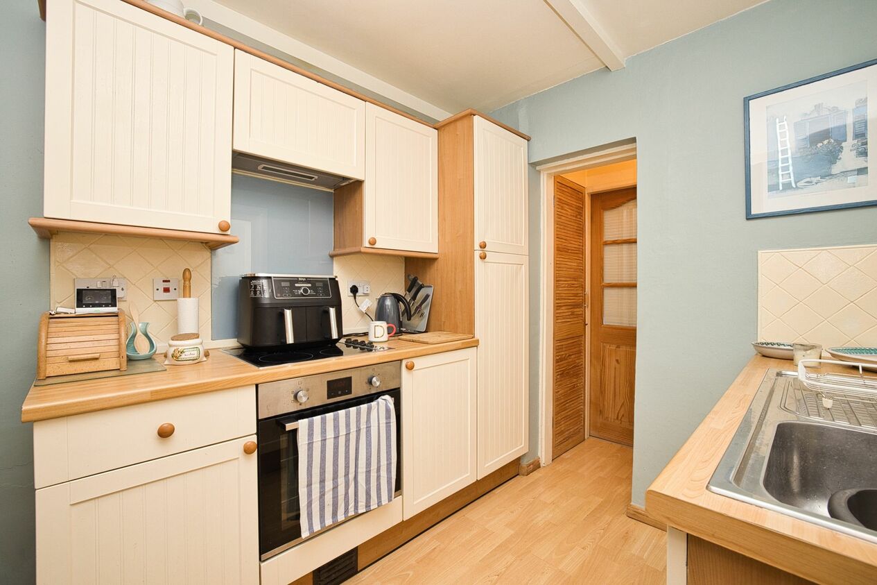 Properties For Sale in Victoria Avenue  Broadstairs
