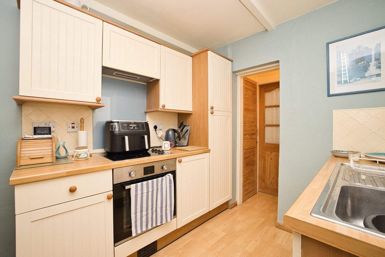 Properties For Sale in Victoria Avenue Broadstairs