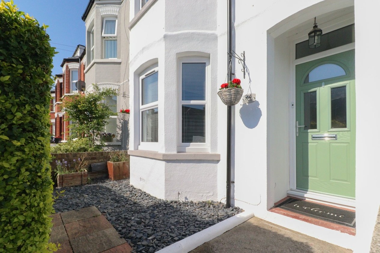 Properties For Sale in Victoria Avenue Westgate-On-Sea