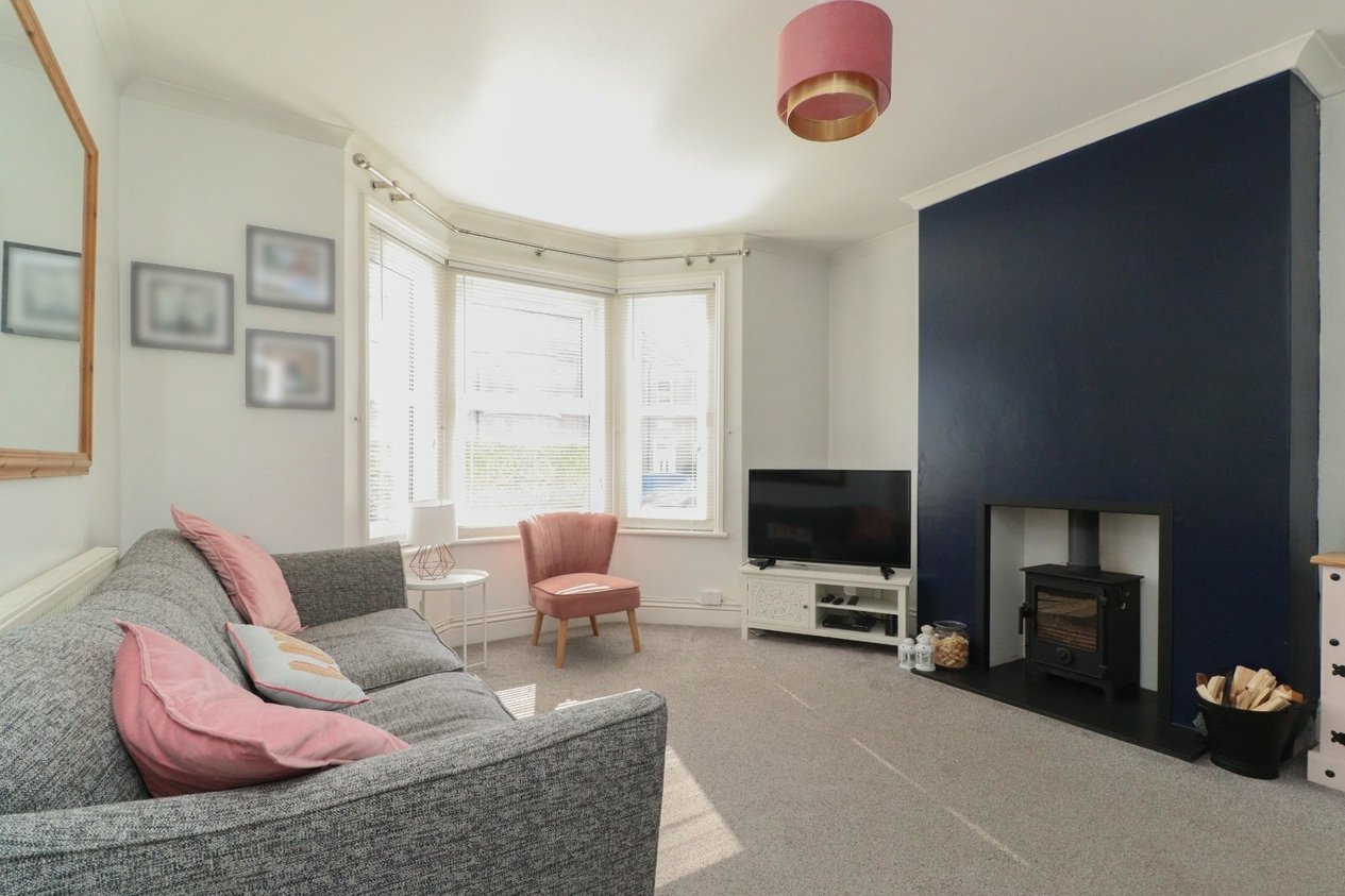Properties For Sale in Victoria Avenue Westgate-On-Sea