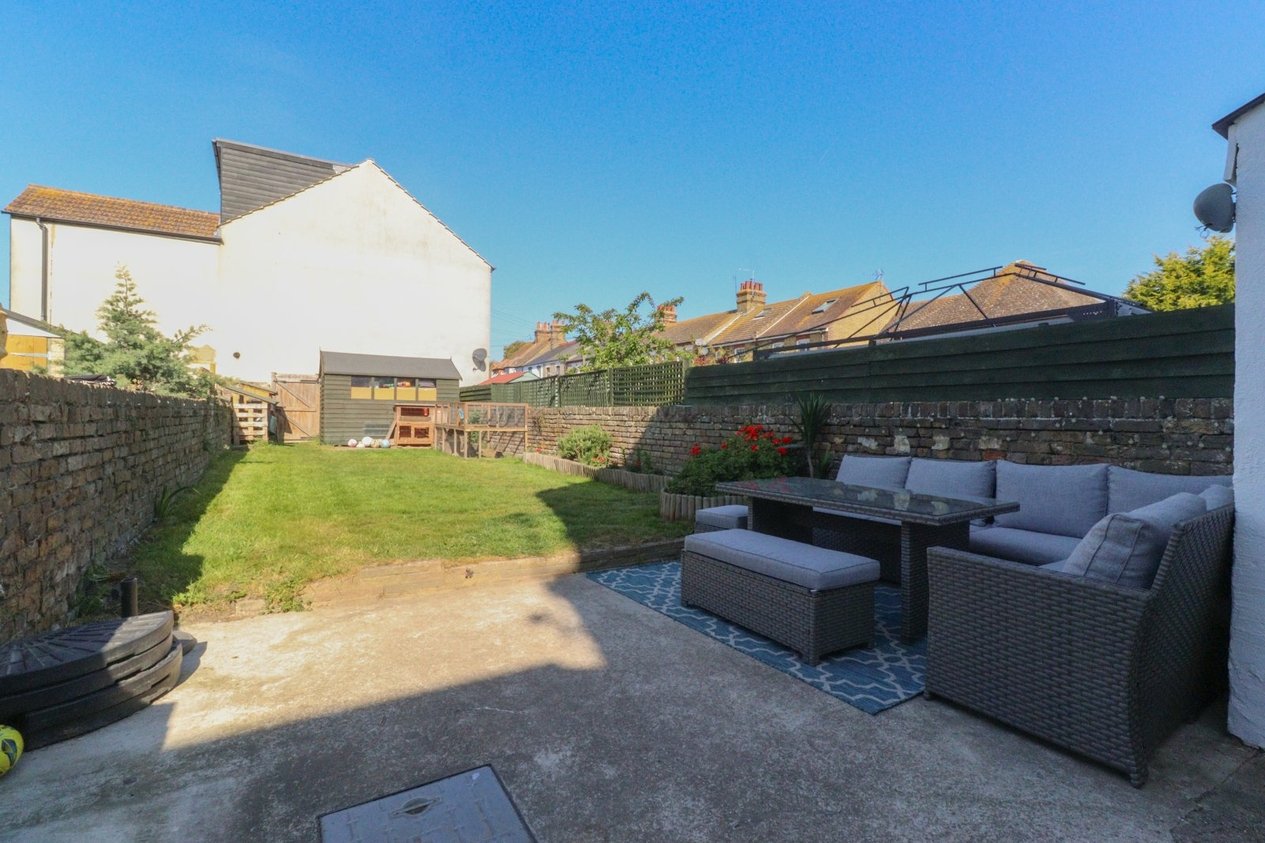 Properties For Sale in Victoria Avenue Westgate-On-Sea