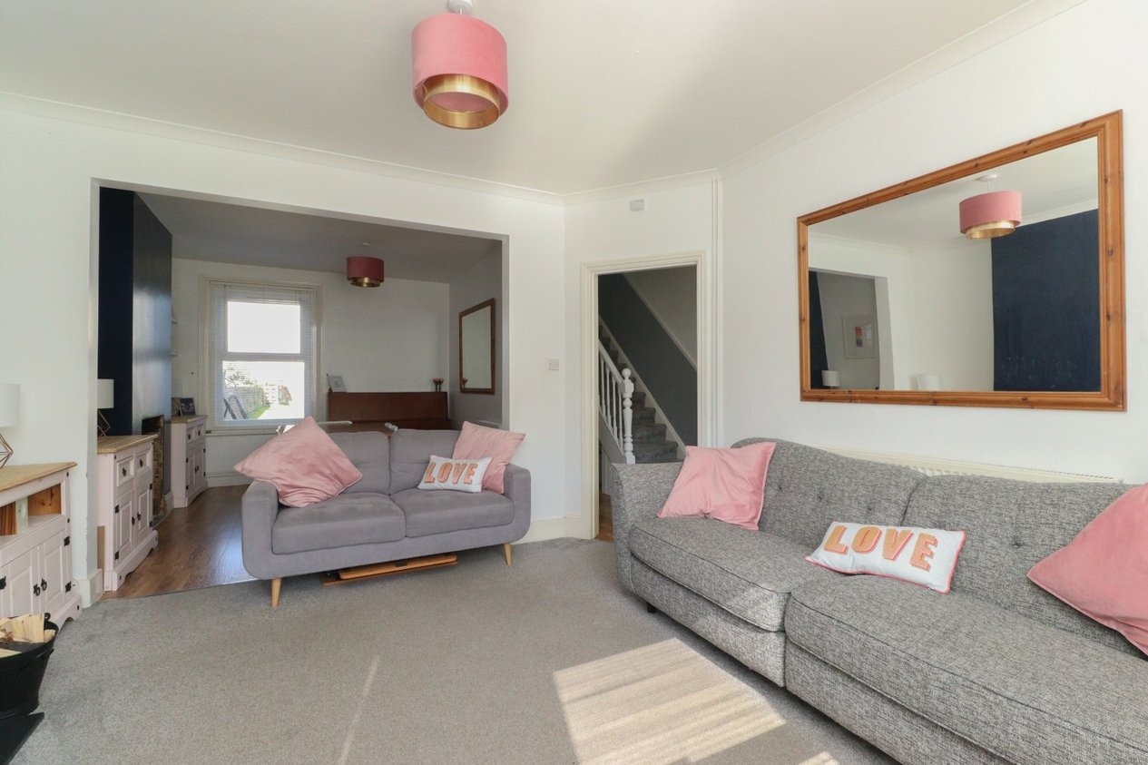 Properties For Sale in Victoria Avenue Westgate-On-Sea