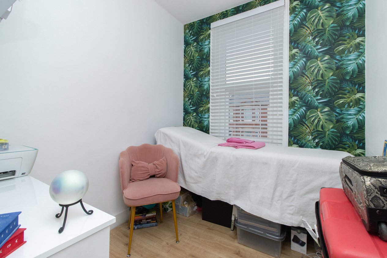 Properties For Sale in Victoria Avenue Westgate-on-Sea