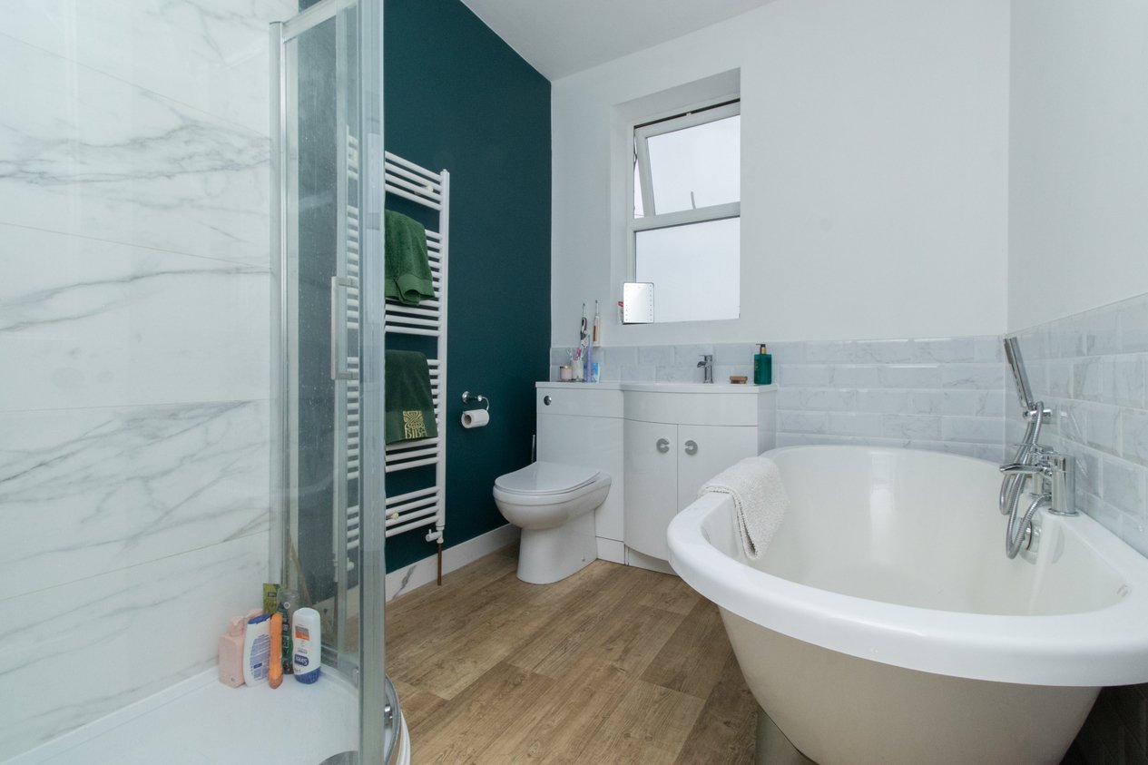 Properties For Sale in Victoria Avenue Westgate-on-Sea