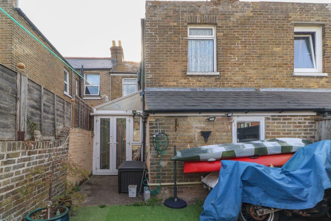 Properties For Sale in Victoria Avenue Westgate-on-Sea