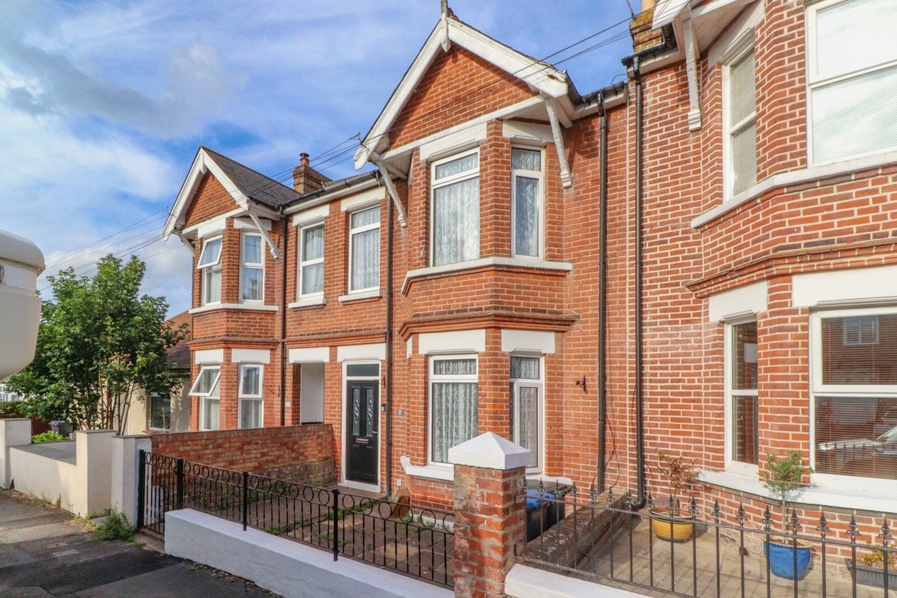Properties For Sale in Victoria Avenue Westgate-on-Sea