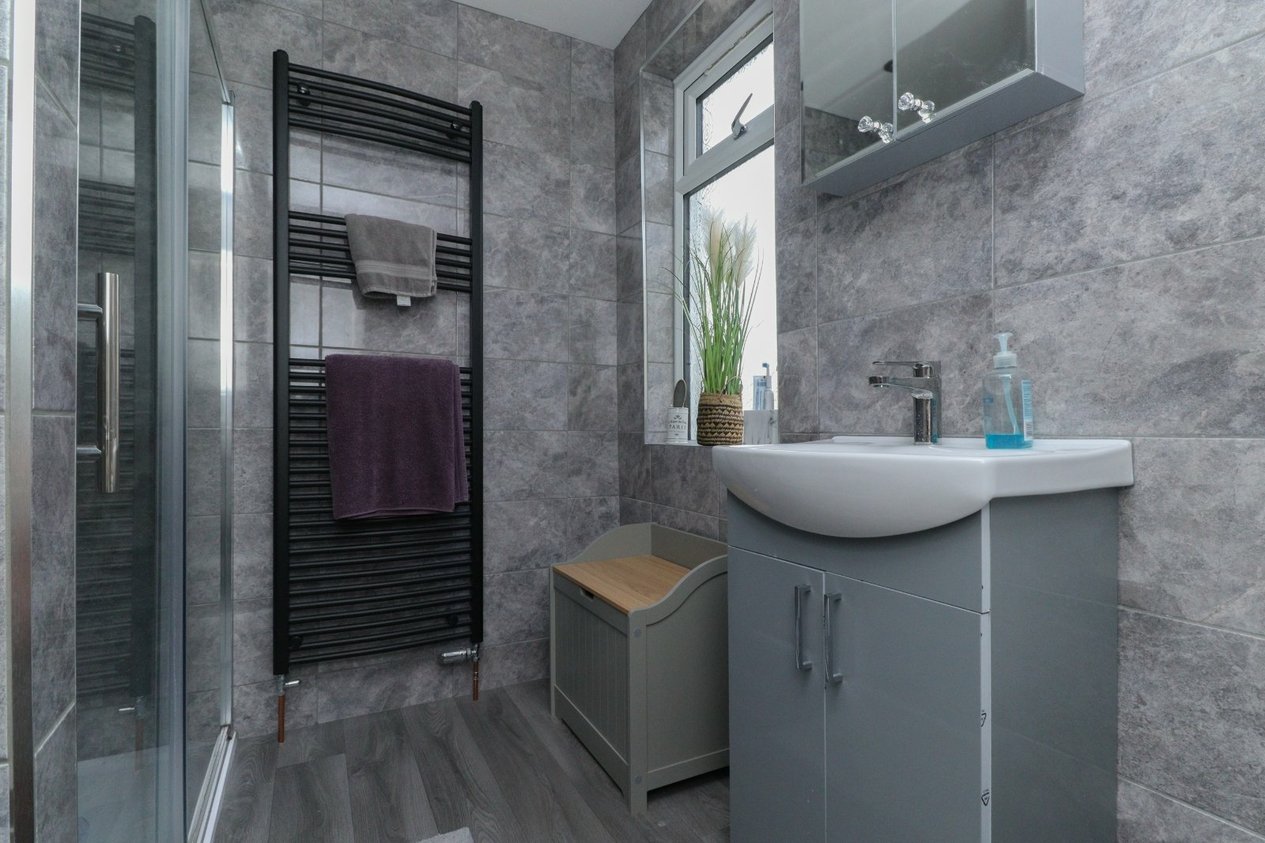 Properties For Sale in Victoria Avenue Westgate-on-Sea