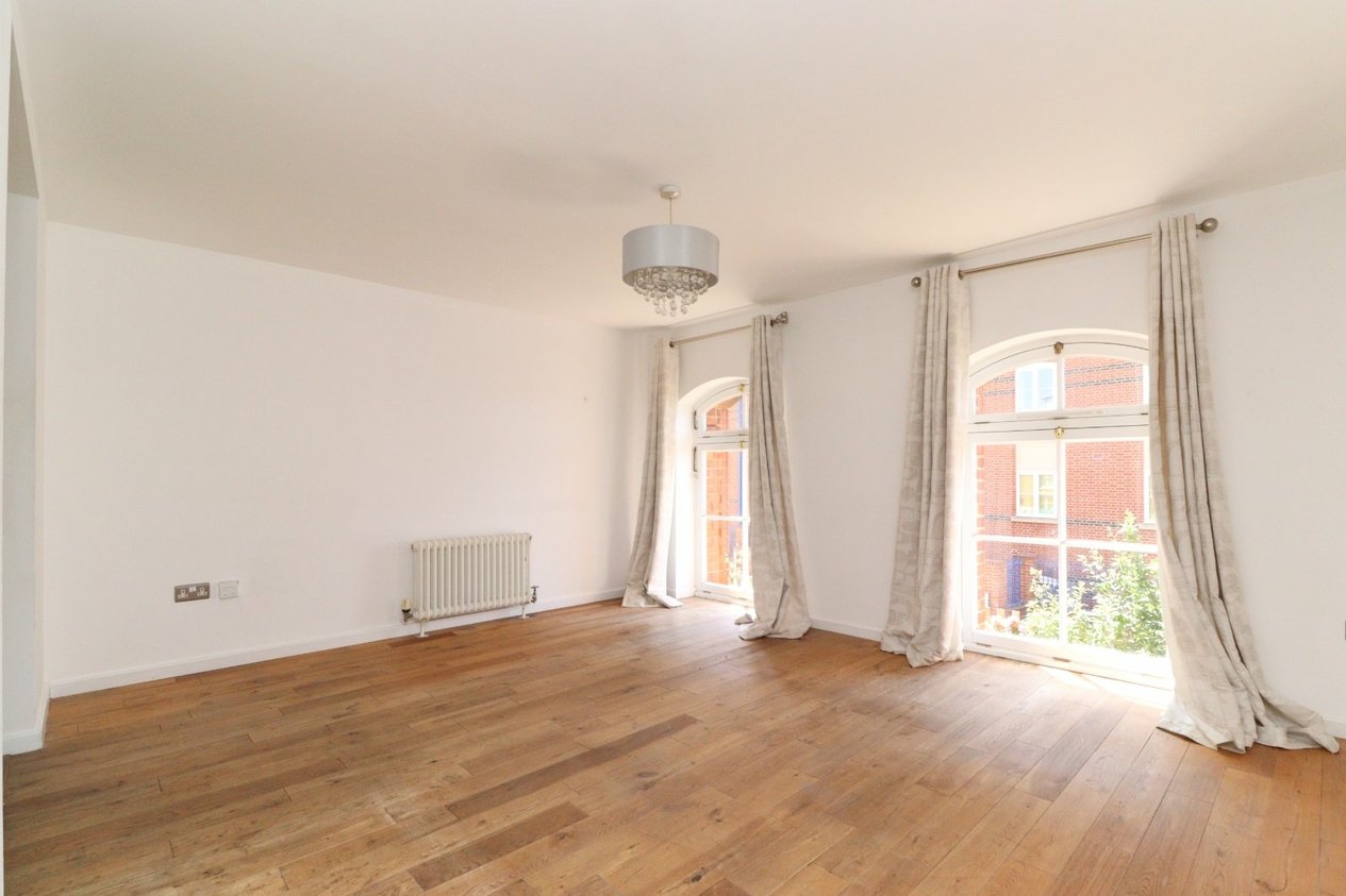 Properties For Sale in Victoria Court Canterbury Road