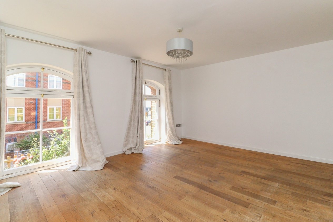 Properties For Sale in Victoria Court Canterbury Road