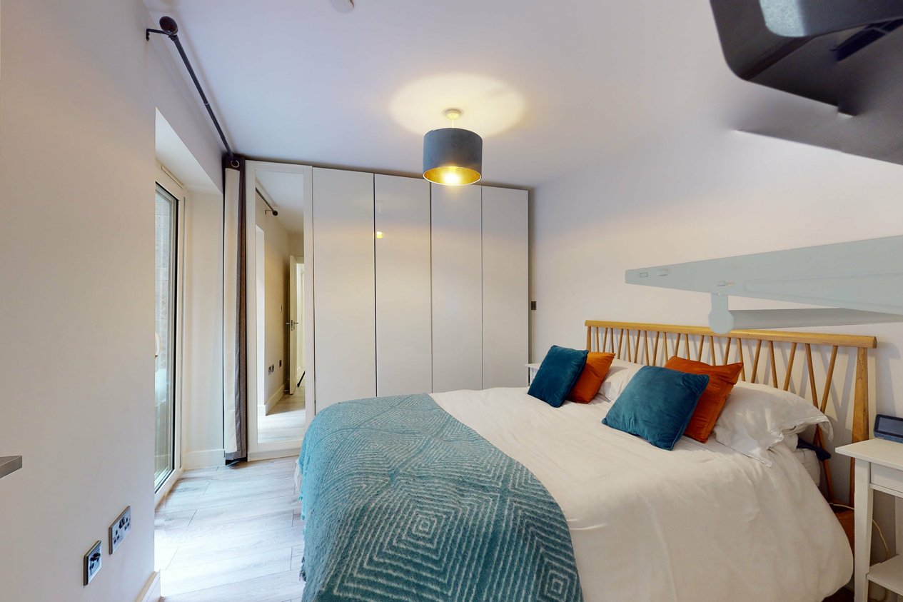Properties For Sale in Victoria Parade Broadstairs