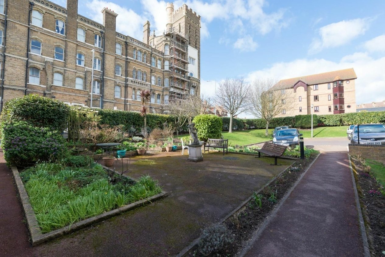 Properties Sold Subject To Contract in Victoria Parade  Poldark Court Victoria Parade