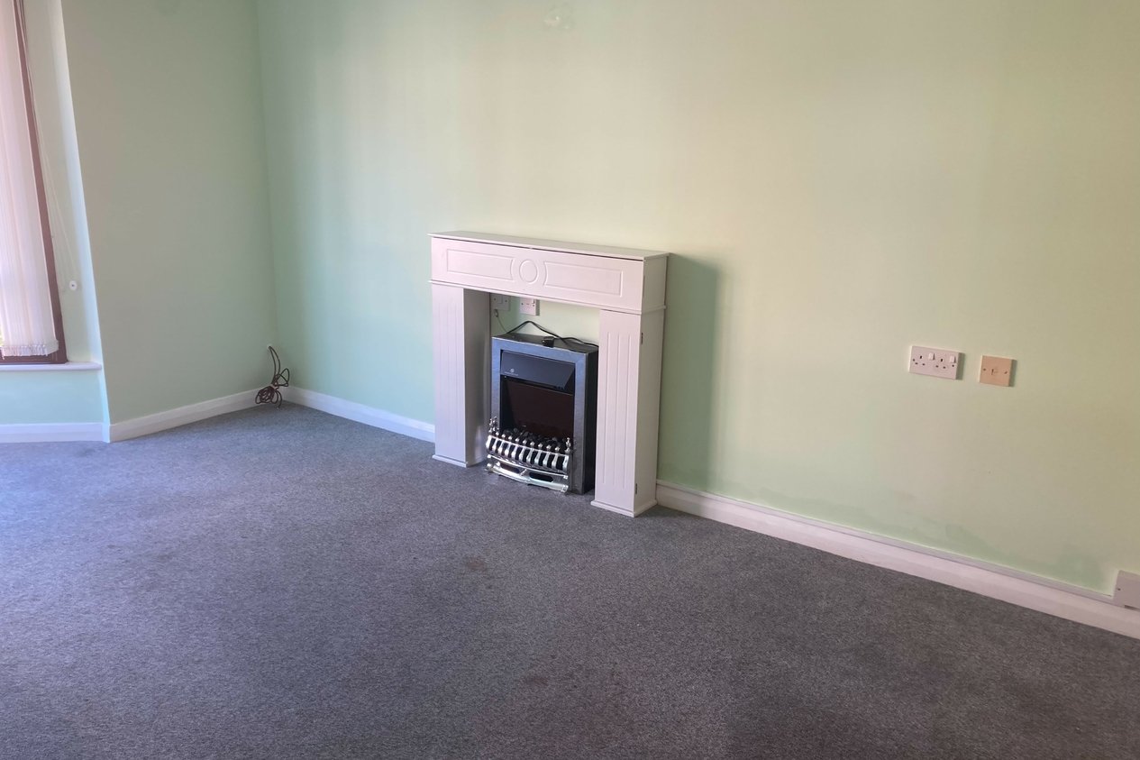 Properties Under Offer in Victoria Parade Ramsgate