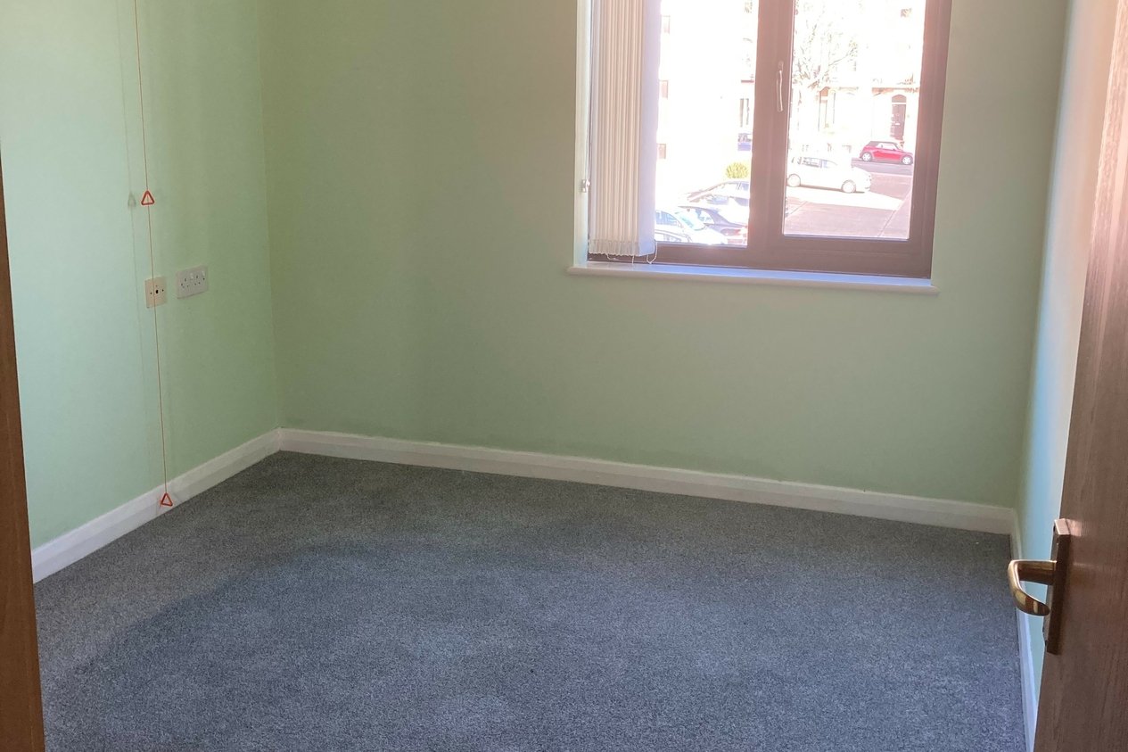 Properties Under Offer in Victoria Parade Ramsgate