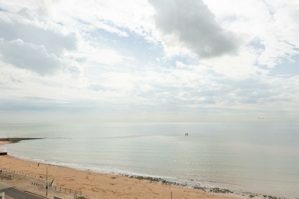 Properties For Sale in Victoria Parade Ramsgate