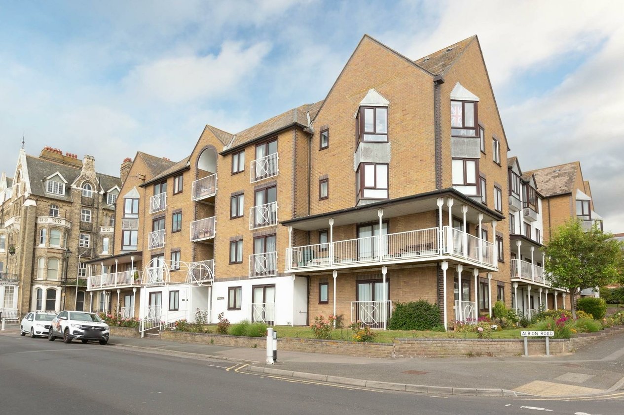 Properties For Sale in Victoria Parade Ramsgate