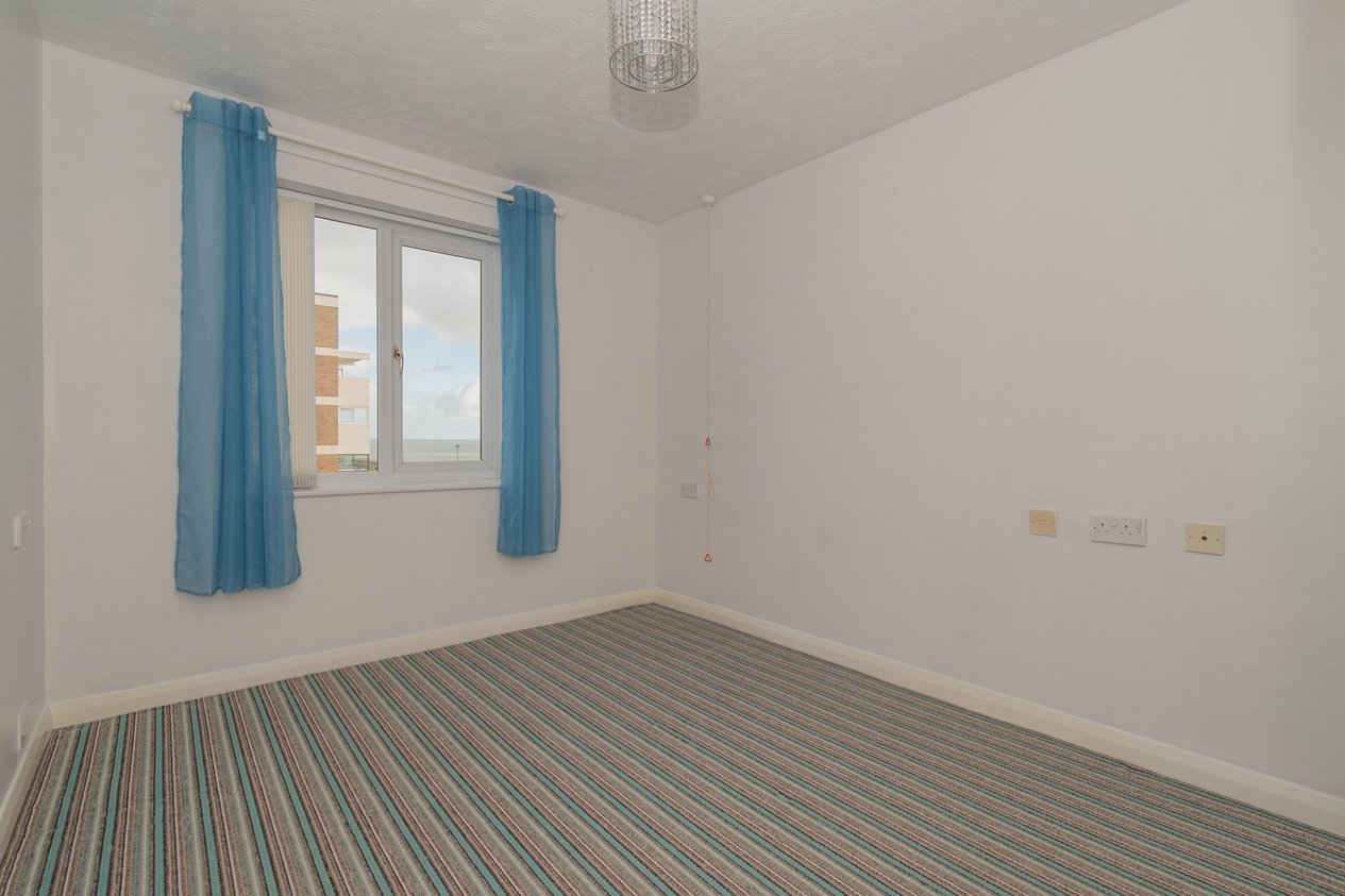 Properties For Sale in Victoria Parade Ramsgate