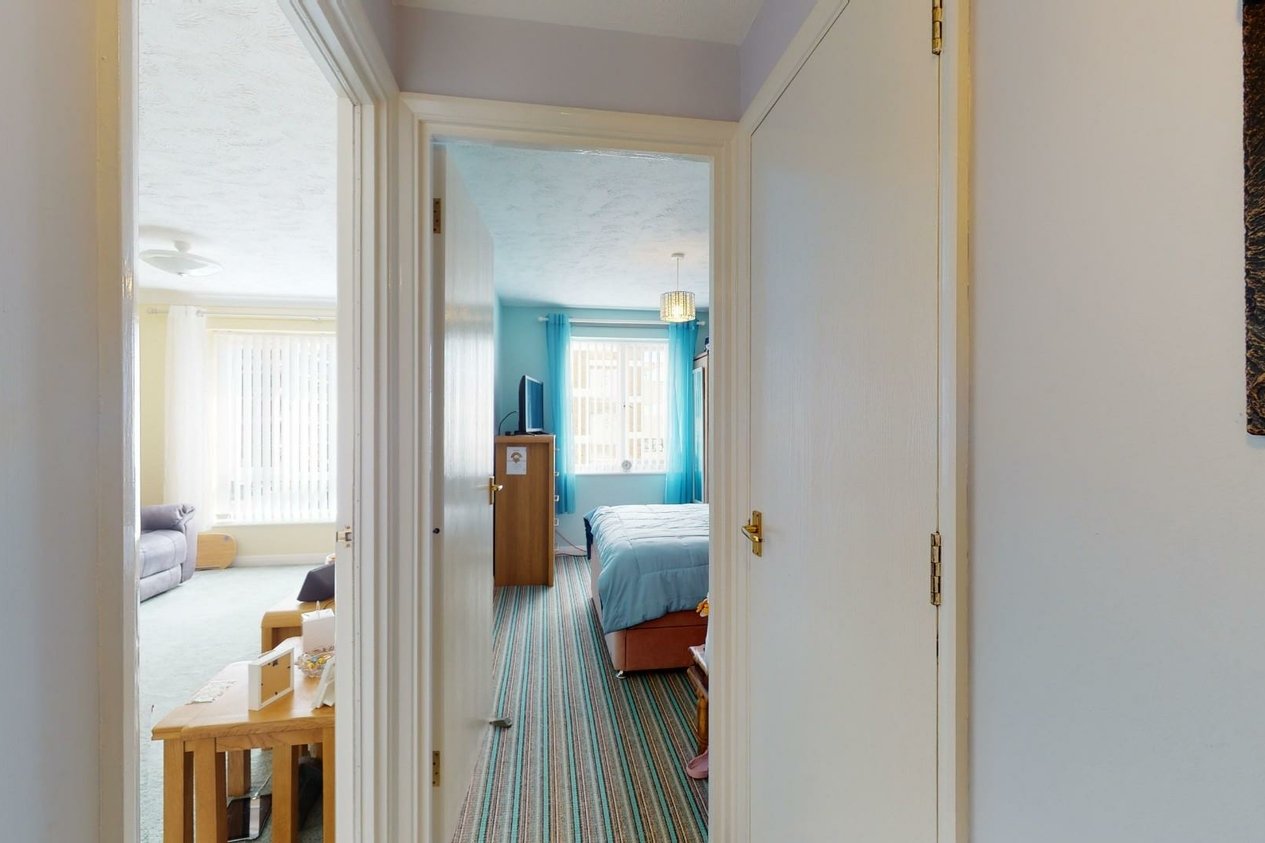Properties For Sale in Victoria Parade Ramsgate