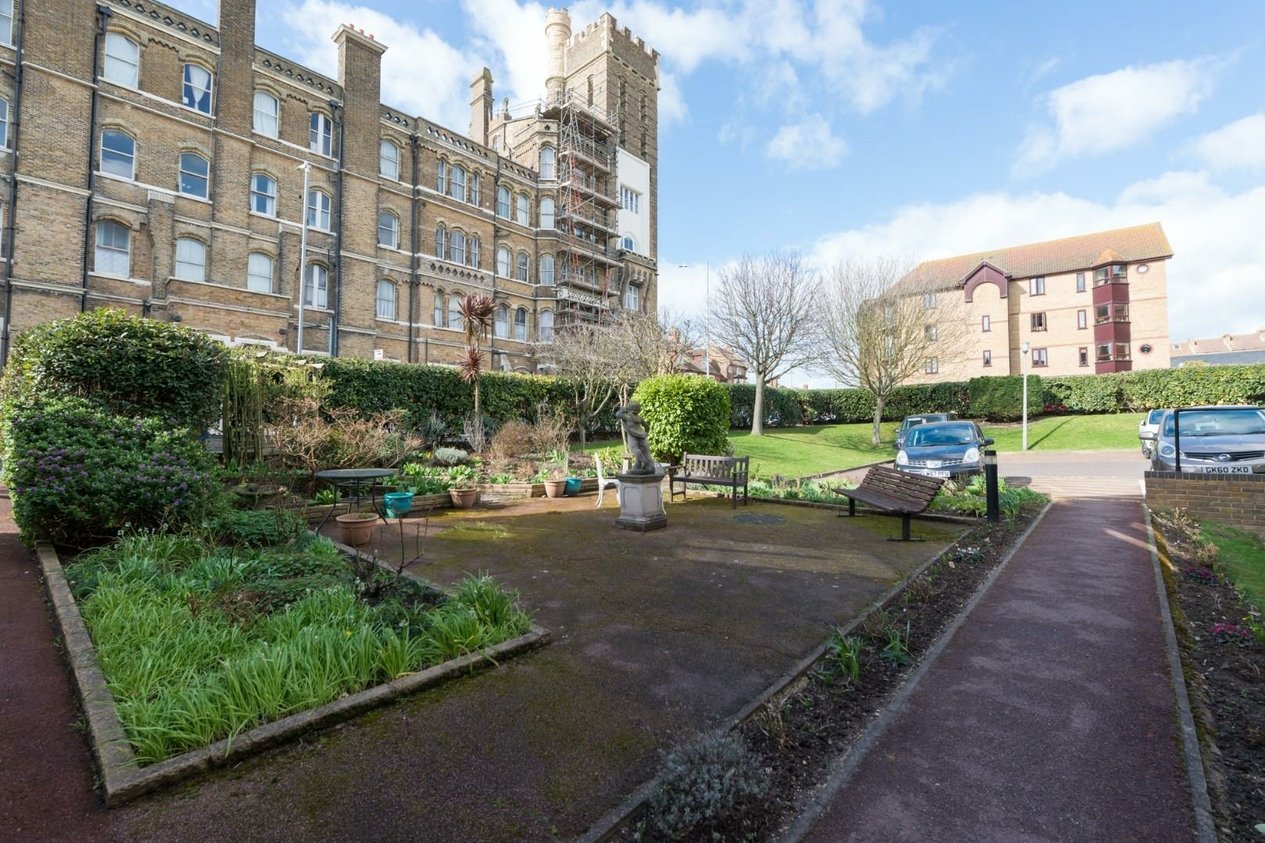 Properties For Sale in Victoria Parade Ramsgate