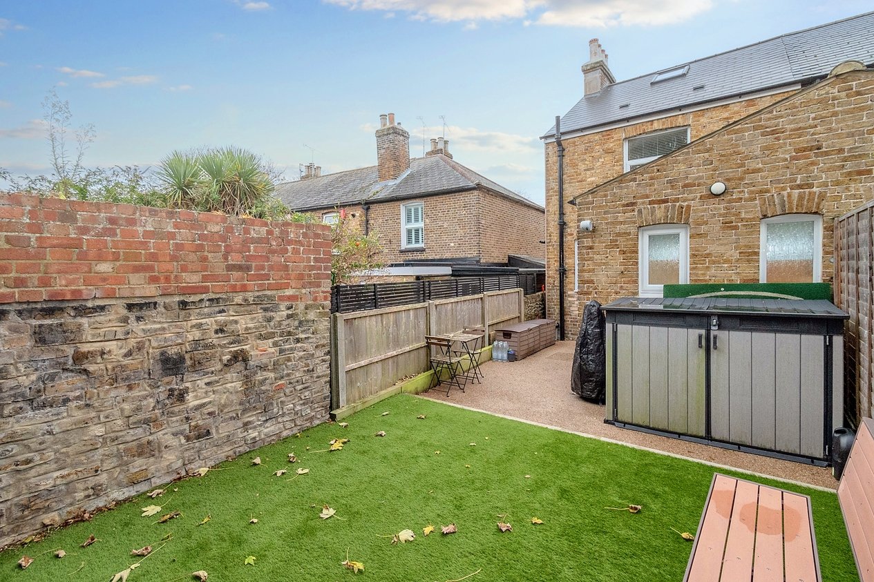 Properties Under Offer in Victoria Road Broadstairs