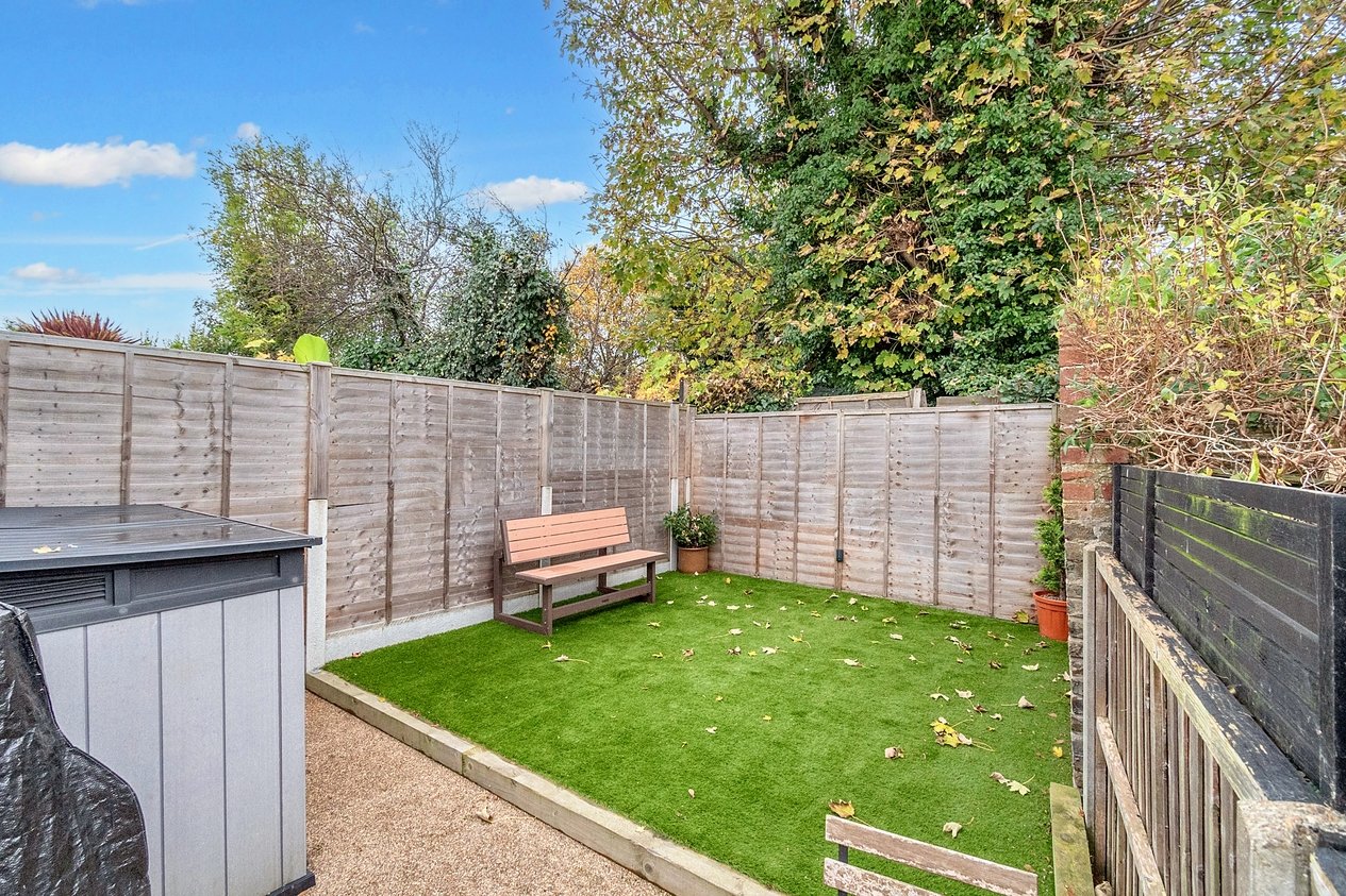 Properties Under Offer in Victoria Road Broadstairs
