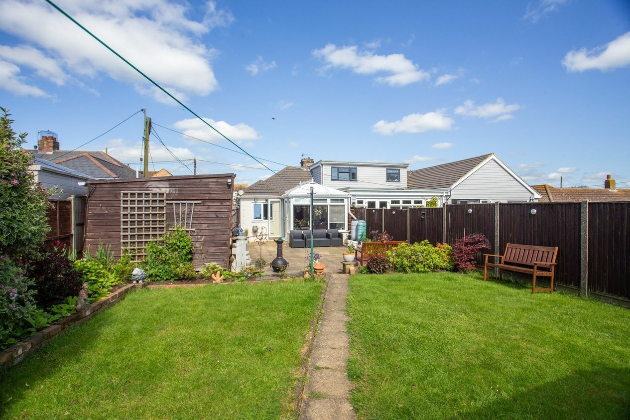 Properties Sold Subject To Contract in Victoria Road  Capel-Le-Ferne