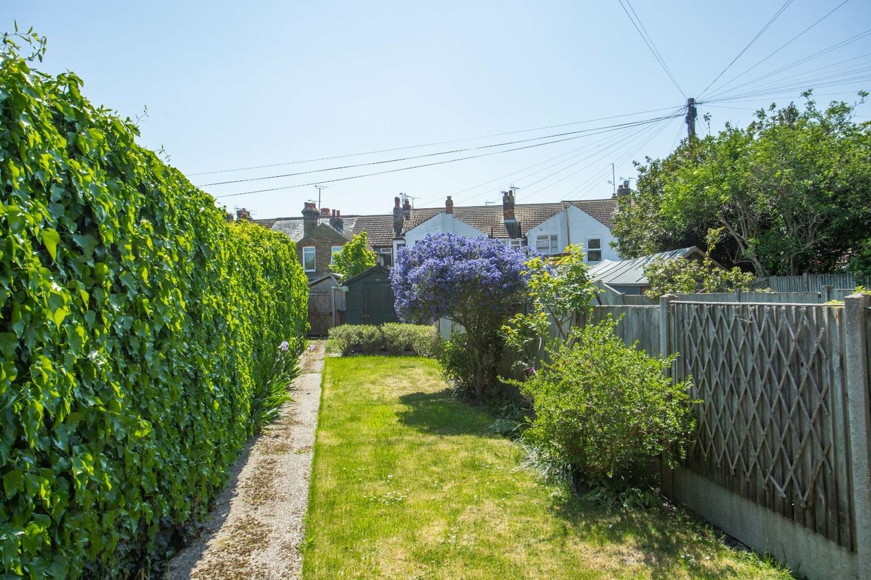 Properties Under Offer in Victoria Street Whitstable